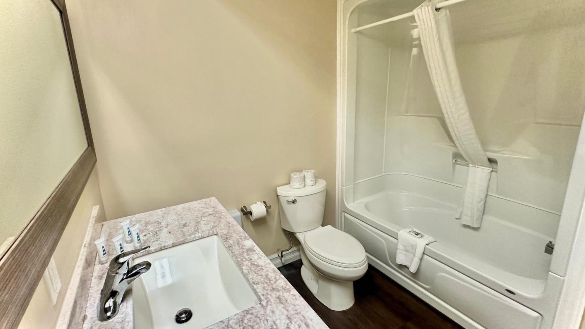 Big Tub Resort & Marina Tobermory Εξωτερικό φωτογραφία