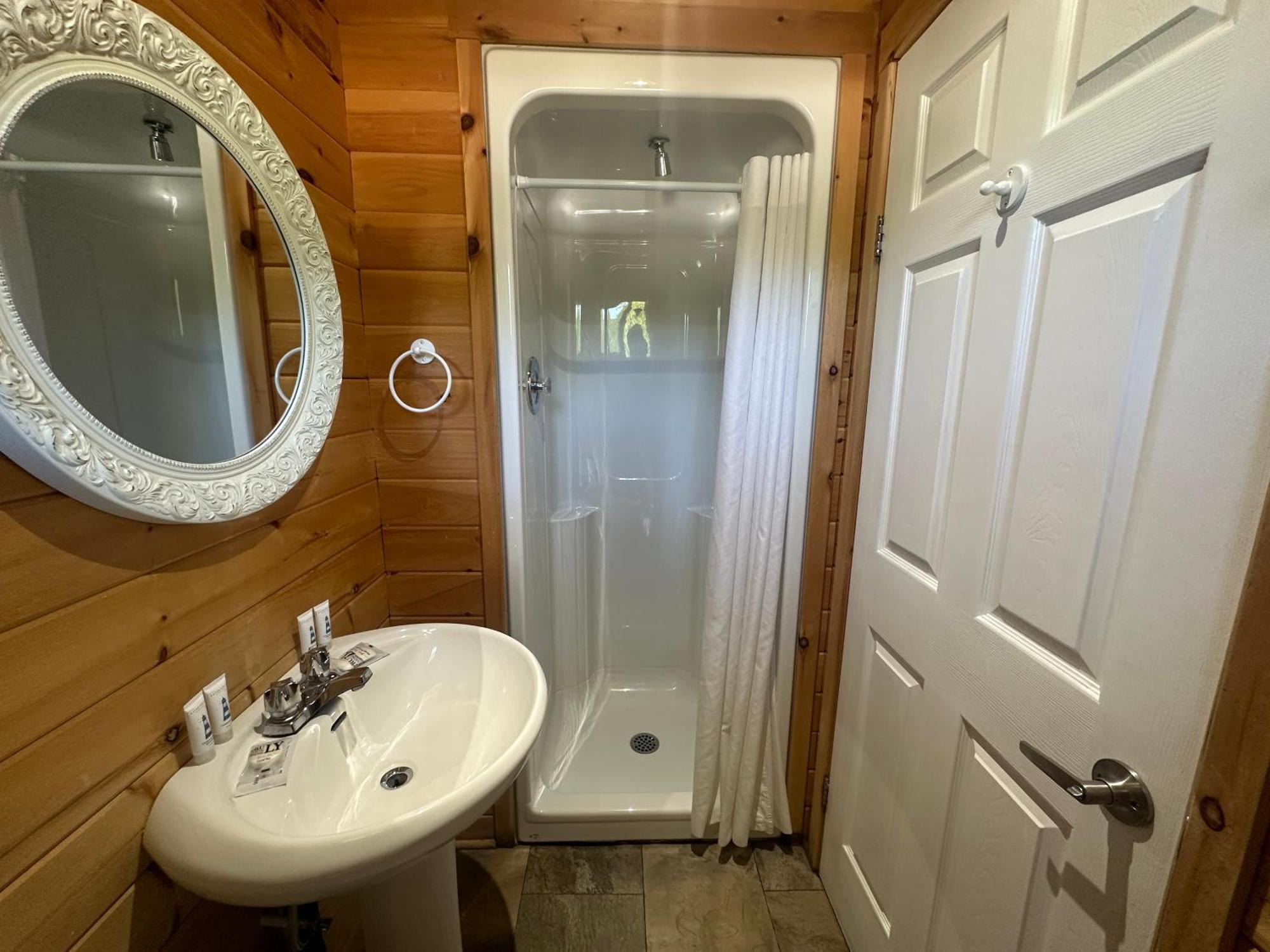 Big Tub Resort & Marina Tobermory Εξωτερικό φωτογραφία